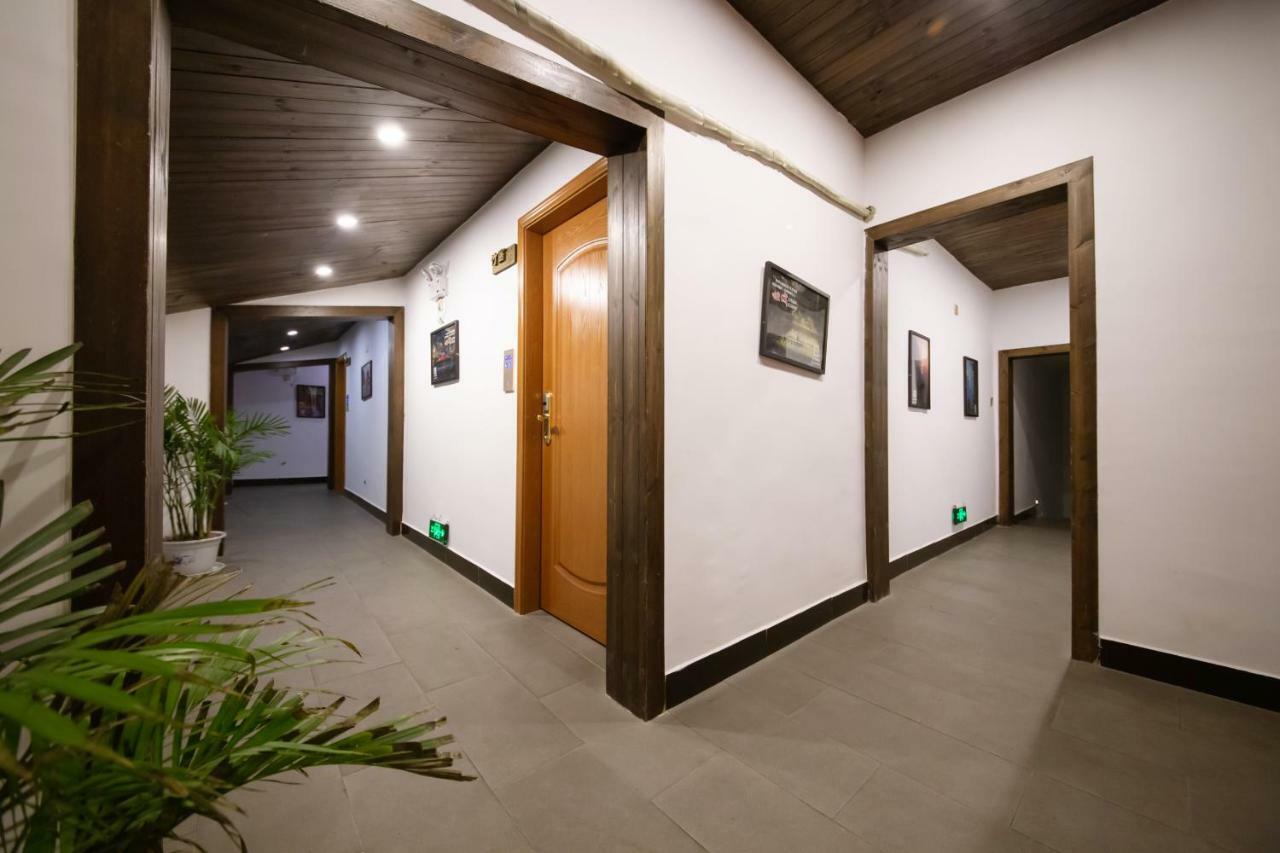 Fenghuang Slowly Time Inn Exterior photo