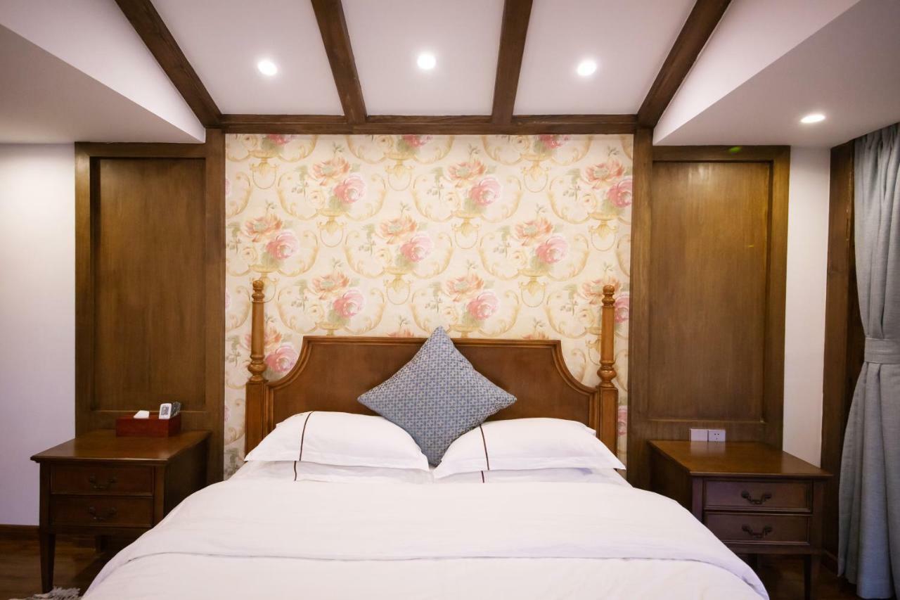 Fenghuang Slowly Time Inn Exterior photo